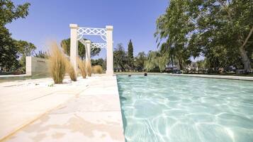 Piscina stagionale all'aperto