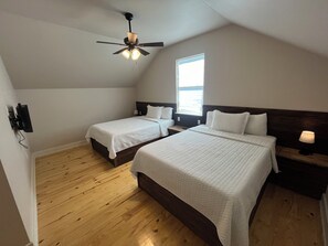 4 makuuhuonetta, Wi-Fi, vuodevaatteet