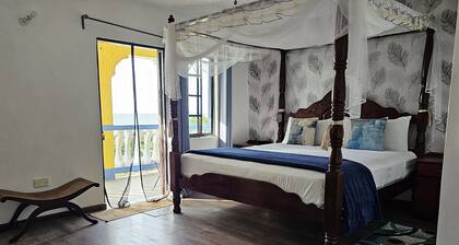Bay View Apartments - Canouan Island - Room 2D - Breakfast, Snorkeling