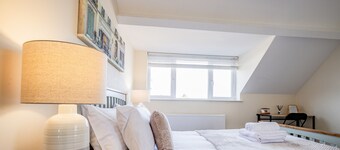 Newly refurbished apartment in city centre