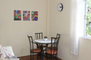 Dining - Anfitrioca Aconchegante Apartamento 10 Minutos Metrô da Glória (Glória Rio de Janeiro)