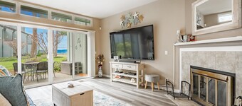 Ocean view, beautifully remodeled , Free Wi-Fi.  Pet friendly. JL 415