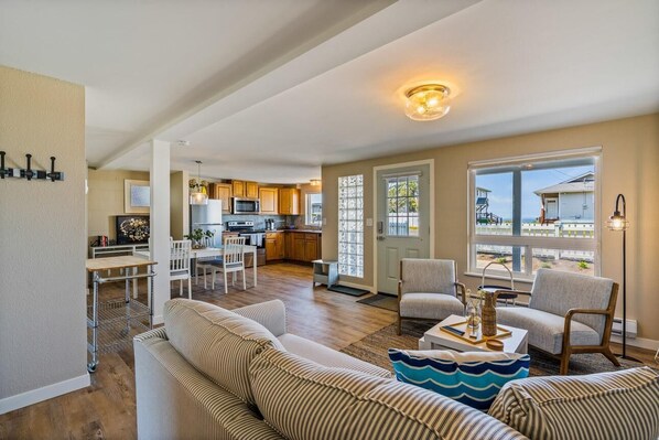 Smart TV, chimenea y reproductor de DVD