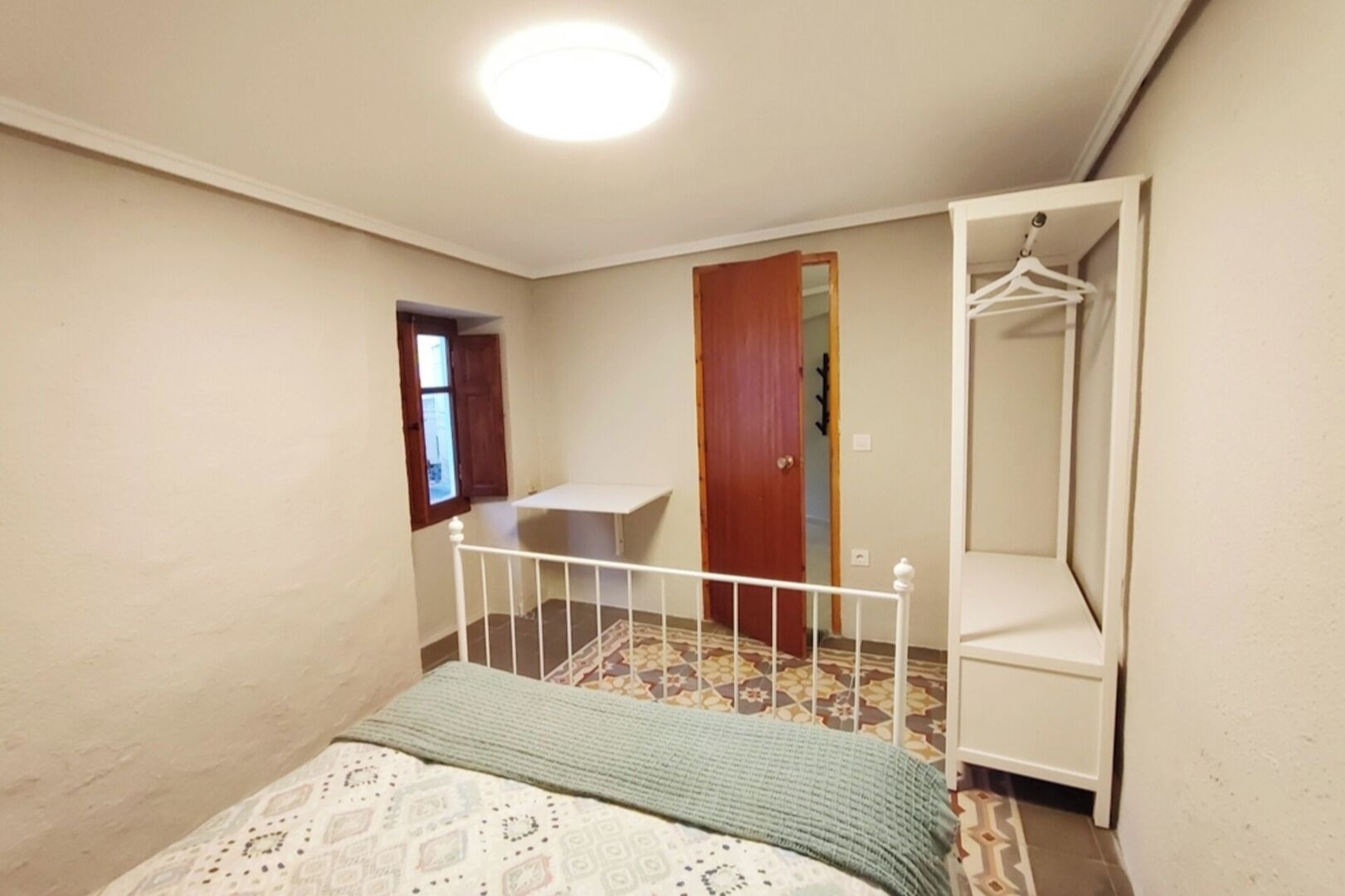 2 soverom, strykejern/-brett, wi-fi og sengetøy