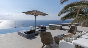 Outdoor pool - Villa Paoli - Private Pool, Sea View & Jacuzzi (Mykonos)