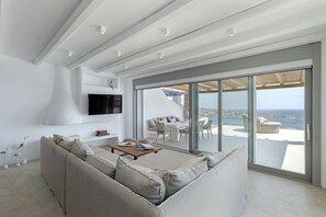 Smart TV - Villa Paoli - Private Pool, Sea View & Jacuzzi (Mykonos)