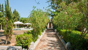 Enceinte de lâhĂ©bergement