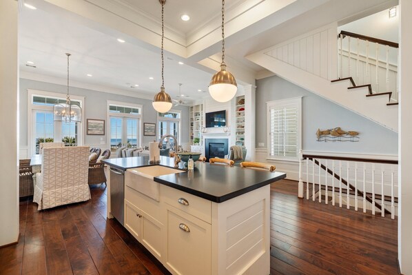 Interior - Beachtown Galveston - Luxury Beachfront Home w/ Private Pool, Elevator, Yard! (Galveston)