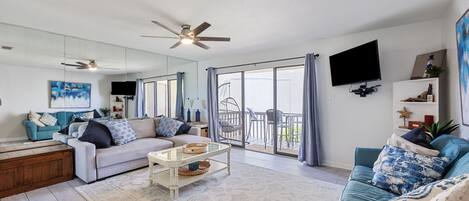 Smart TV, DVD player, books