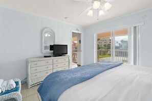 2 bedrooms, iron/ironing board, free WiFi, bed sheets - Beach Condo |  Pool | 2 Bedrooms | Monthly Rental (Cape Canaveral)