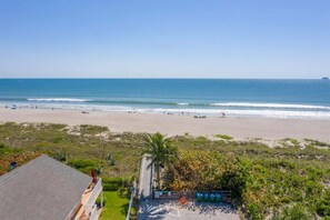 Beach nearby - Beach Condo | Pool | 2 Bedrooms | Monthly Rental (Cape Canaveral)