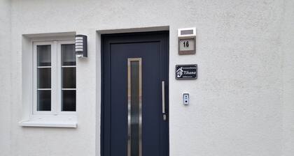 Im Stadtzentrum, in der Nähe von Musikschulen