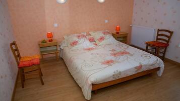 4 Schlafzimmer, Reisekinderbett, kostenloses WLAN, Rollstuhlgeeignet