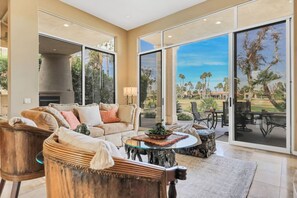 TV, fireplace, stereo