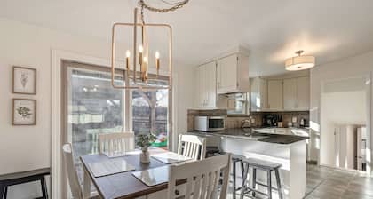 Featuring: Arcade Gameroom Pool
Great for Families!