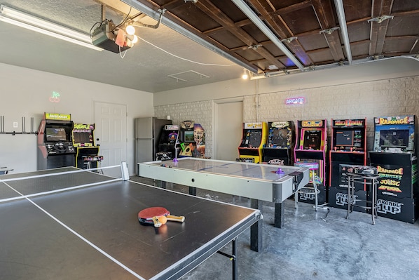 Games room - Featuring: Arcade Gameroom Pool
Great for Families! (Murray)