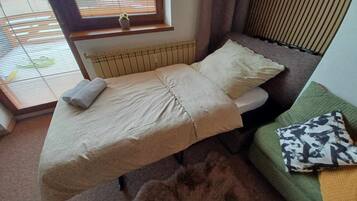 1 chambre, Wi-Fi gratuit, draps fournis