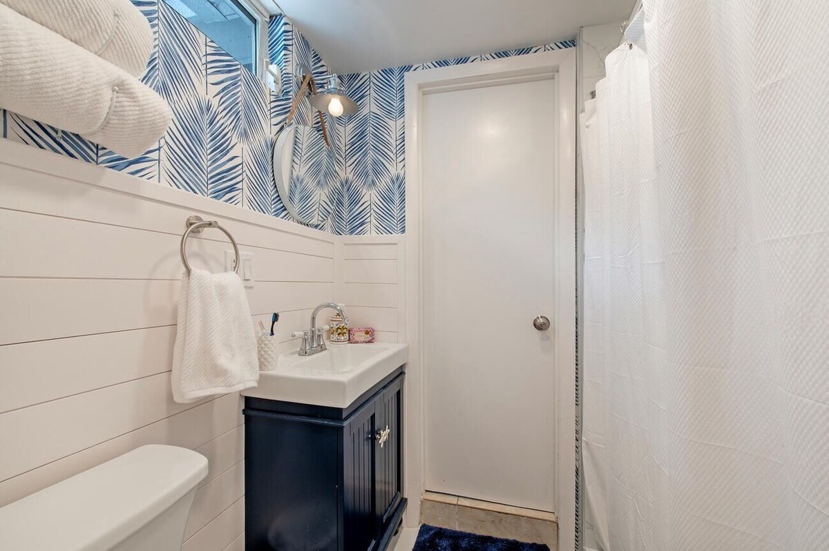 Photo 20 of Walk to 5th Ave and beach! New Renovation, perfect vacation house with lanai