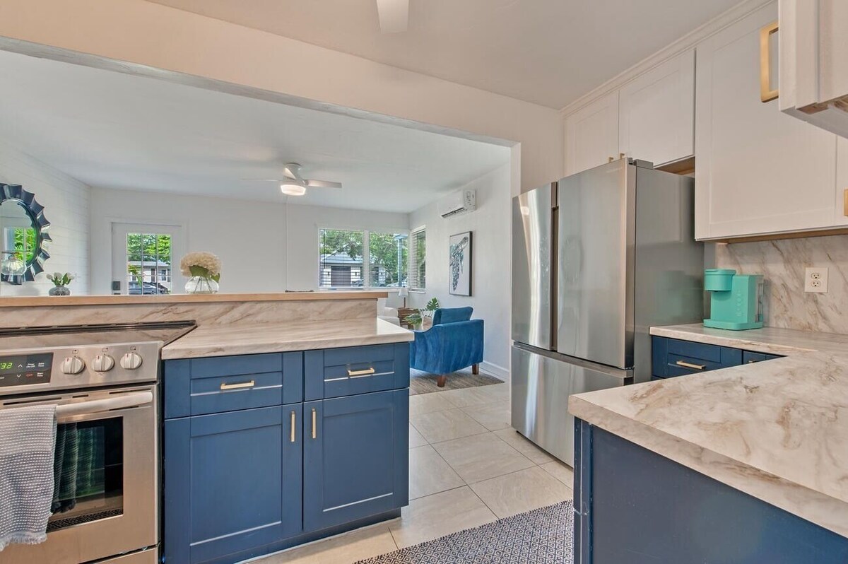 Photo 7 of Walk to 5th Ave and beach! New Renovation, perfect vacation house with lanai