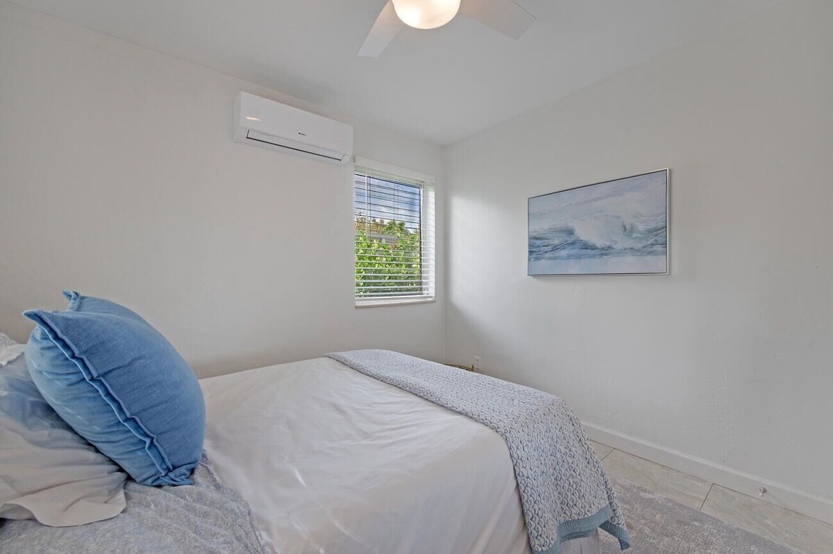 Photo 16 of Walk to 5th Ave and beach! New Renovation, perfect vacation house with lanai