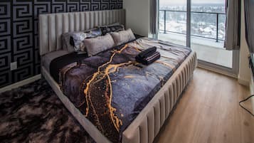 1 bedroom, desk, free WiFi, bed sheets