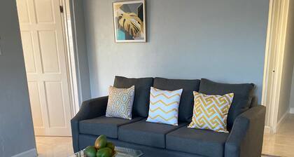 Pondside 3BR With Serene Views