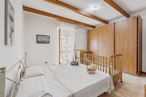 3 Schlafzimmer, Bügeleisen/Bügelbrett, kostenloses WLAN, Bettwäsche