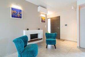 Interior - Villa 'Proche Mer Et Montagne' with Private Pool, Wi-Fi and Air Conditioning - Banyuls dels Aspres (Banyuls-dels-Aspres)