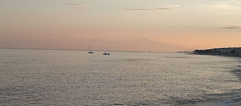 Appartamento 'Casa Azzurra 56' con Wi-Fi e aria condizionata