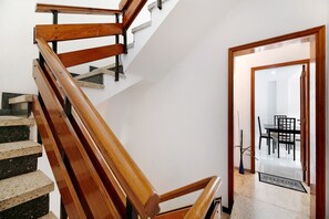 Interior - Vacation Home 'Piso Leon y Castillo B' with Balcony and Wi-Fi (Arrecife)