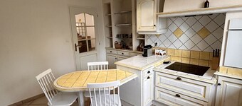 Villa 6 Chambres 14 Personnes Piscine Chauffée et spa