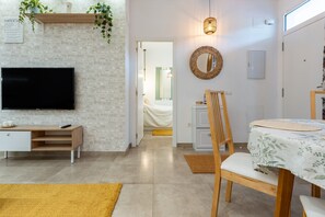 1 makuuhuone, silitysrauta/-lauta, ilmainen Wi-Fi, vuodevaatteet