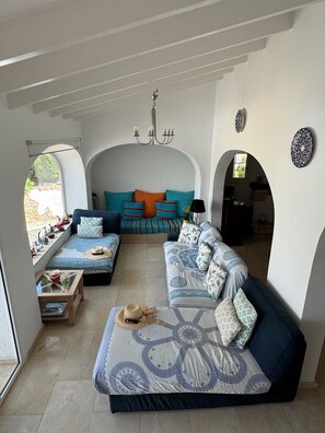 Tv, videospil, dvd-afspiller, stereoanlæg