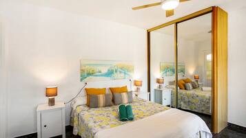 2 soverom, strykejern/-brett, wi-fi (inkludert) og sengetøy