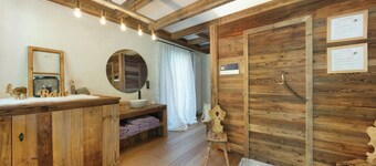 Apartment "Unterurbanhof Die Zwei" with mountain view, terrace with garden and sauna.