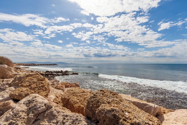Platja a a prop