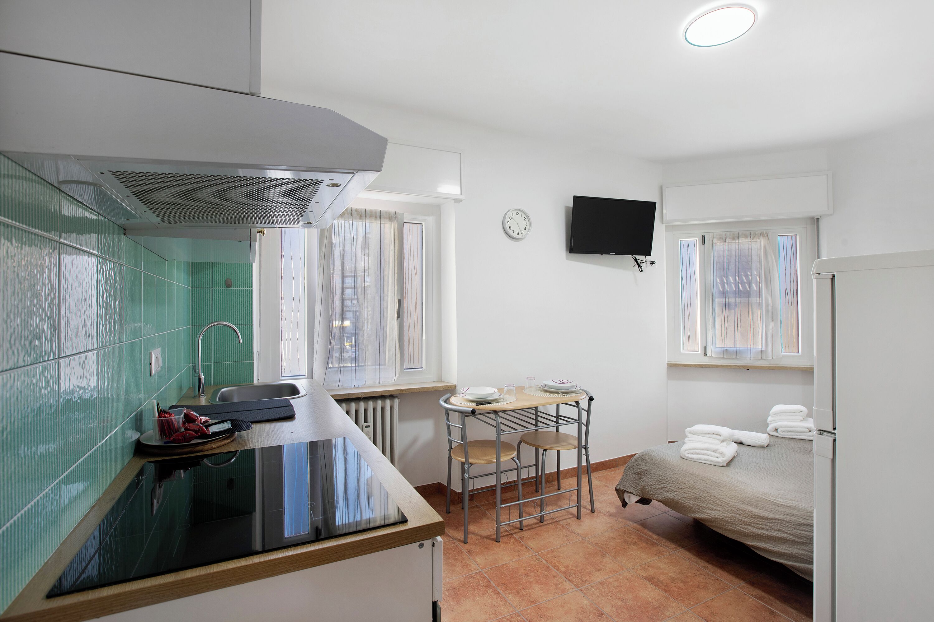 Bügeleisen/Bügelbrett, kostenloses WLAN, Bettwäsche