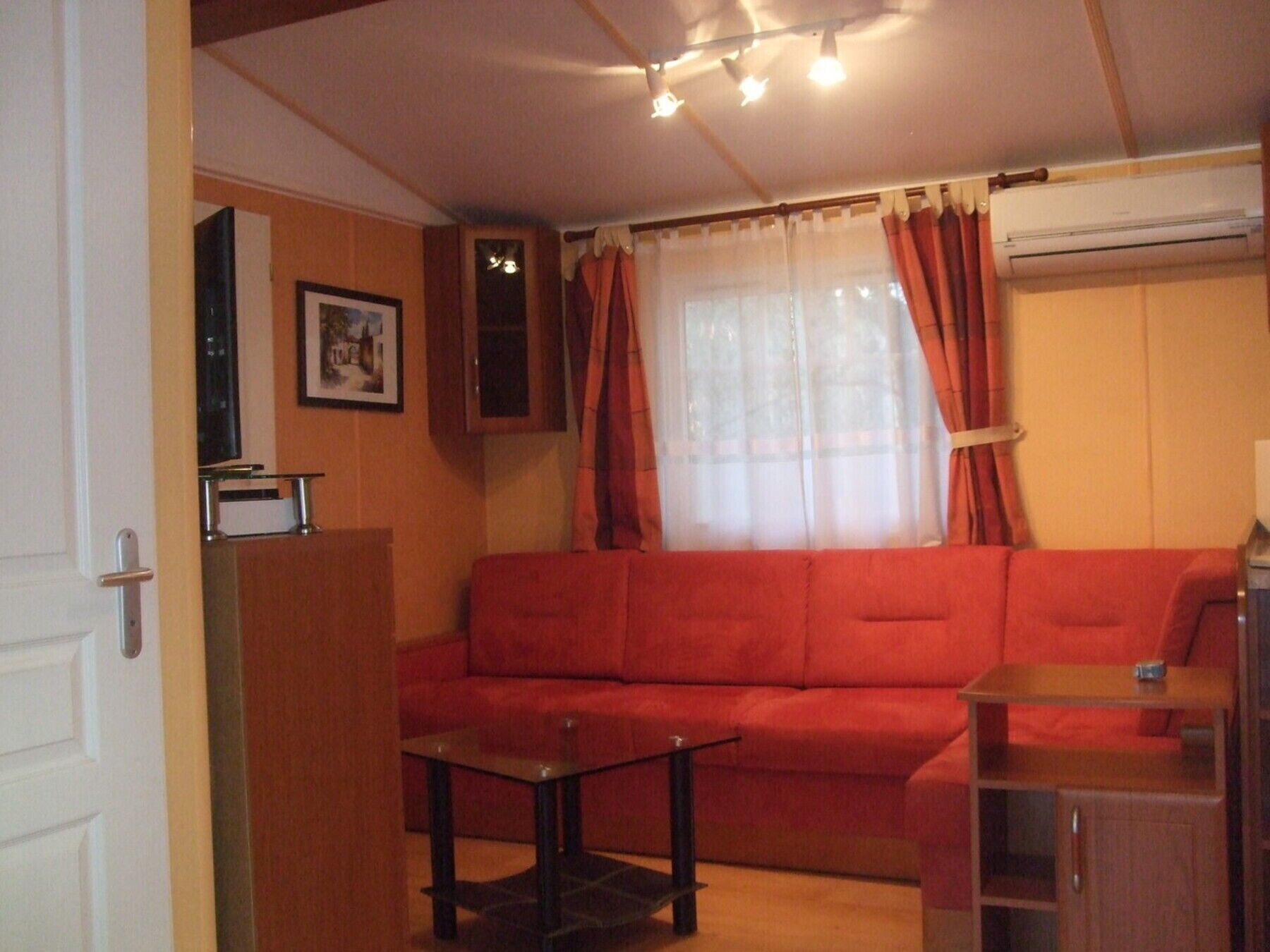 Televisio, pöytätennispöytä