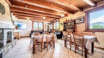 TV, DVD player, table tennis