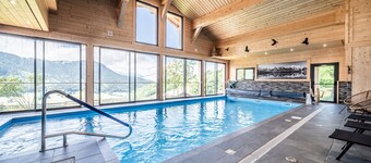 Chalet "Gîtes Le Titlis" with Mountain View, Private Pool and Wi-Fi