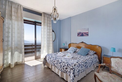 Appartement Bella Vista in Premeno met uitzicht op het Lago Maggiore