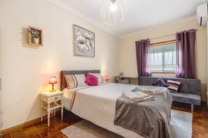 3 habitaciones, tabla de planchar con plancha y wifi gratis 