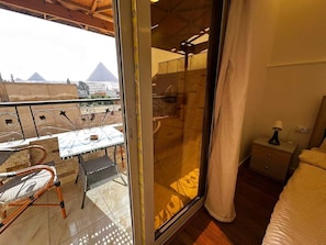 Family Quadruple Room | Terrace/patio