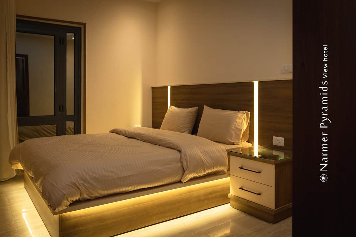 Deluxe Double Room | 1 bedroom, Egyptian cotton sheets, premium bedding, pillowtop beds