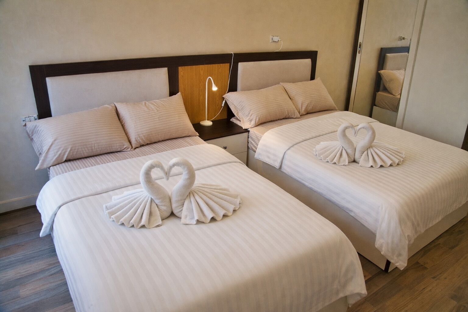 Chambre panoramique double ou avec lits jumeaux | Draps en coton égyptien, literie de qualité