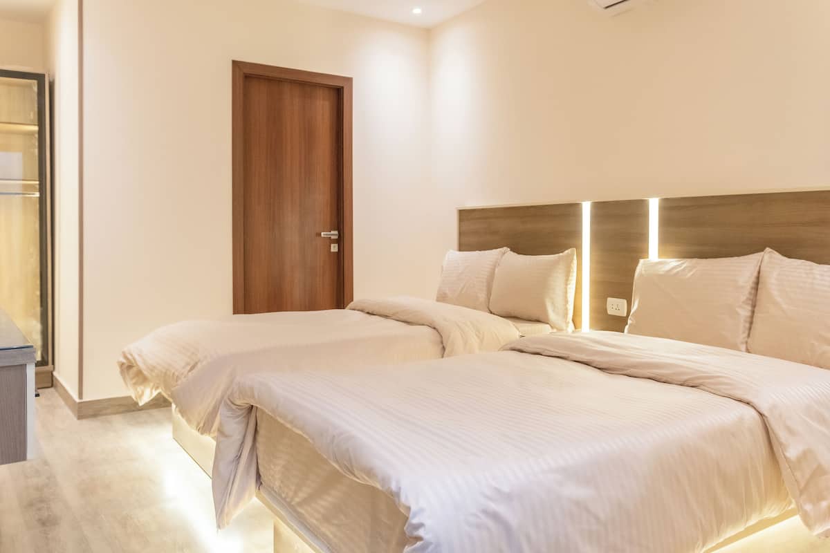 Chambre romantique double ou avec lits jumeaux | Draps en coton égyptien, literie de qualité