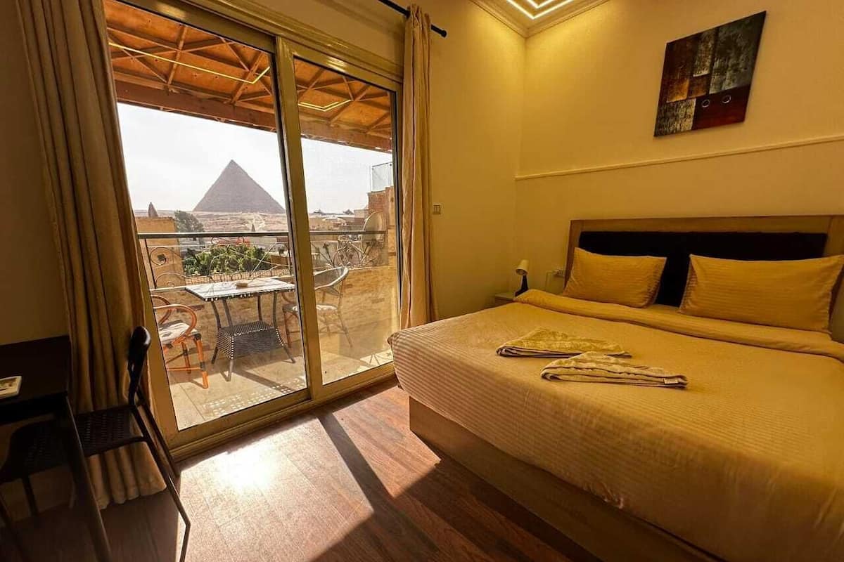 Family Quadruple Room | 1 bedroom, Egyptian cotton sheets, premium bedding, pillowtop beds