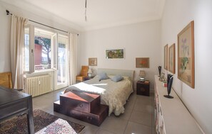 2 bedrooms, free WiFi