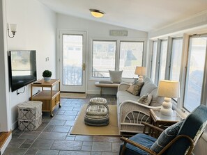 Smart TV - In-Town Convenience. Family-Friendly 5BR Sleeps 13!   (Rehoboth Beach)