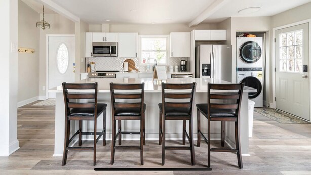 Private kitchen - Cozy Cottage near charlotte and minutes from lake Wylie  (Gastonia)